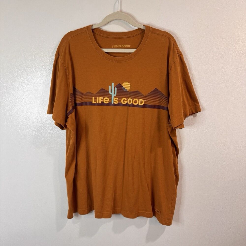 Life is Good T-shirt Mens XXL / 2XL Crusher Lite Cactus Desert Orange Outdoor